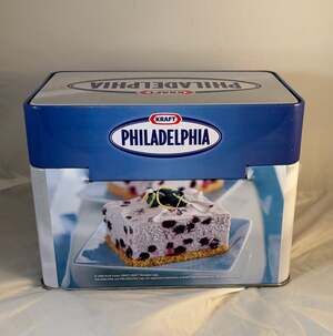 Kraft Philadelphia Cream Cheese Recipe Collection Tin with Recipe Cards